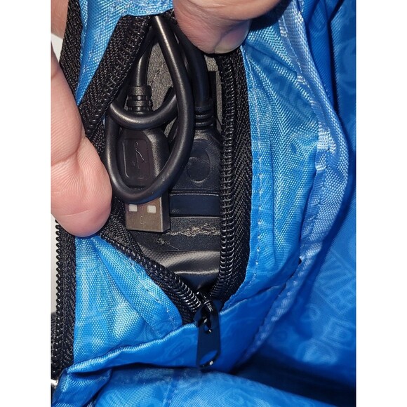 BlizzCon 2023 Official Backpack USB charger Warcraft Diablo Overwatch Blizzard - Picture 14 of 14